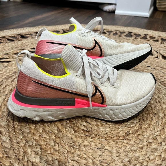 Nike React Infinity Running Shoes Size 9 - Picture 1 of 9
